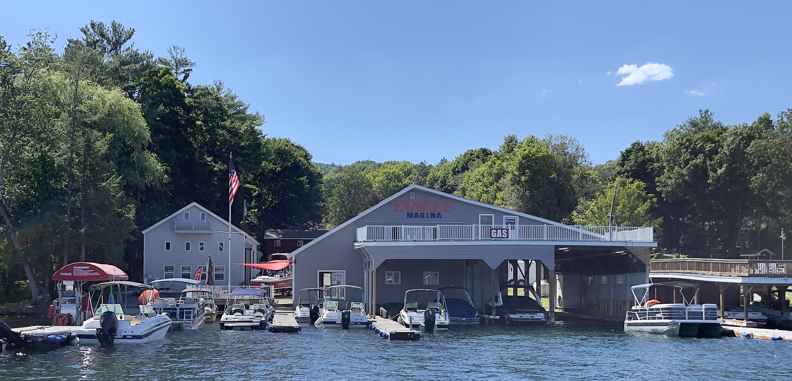 Yankee Marina Lakeside Image of docks and rental office